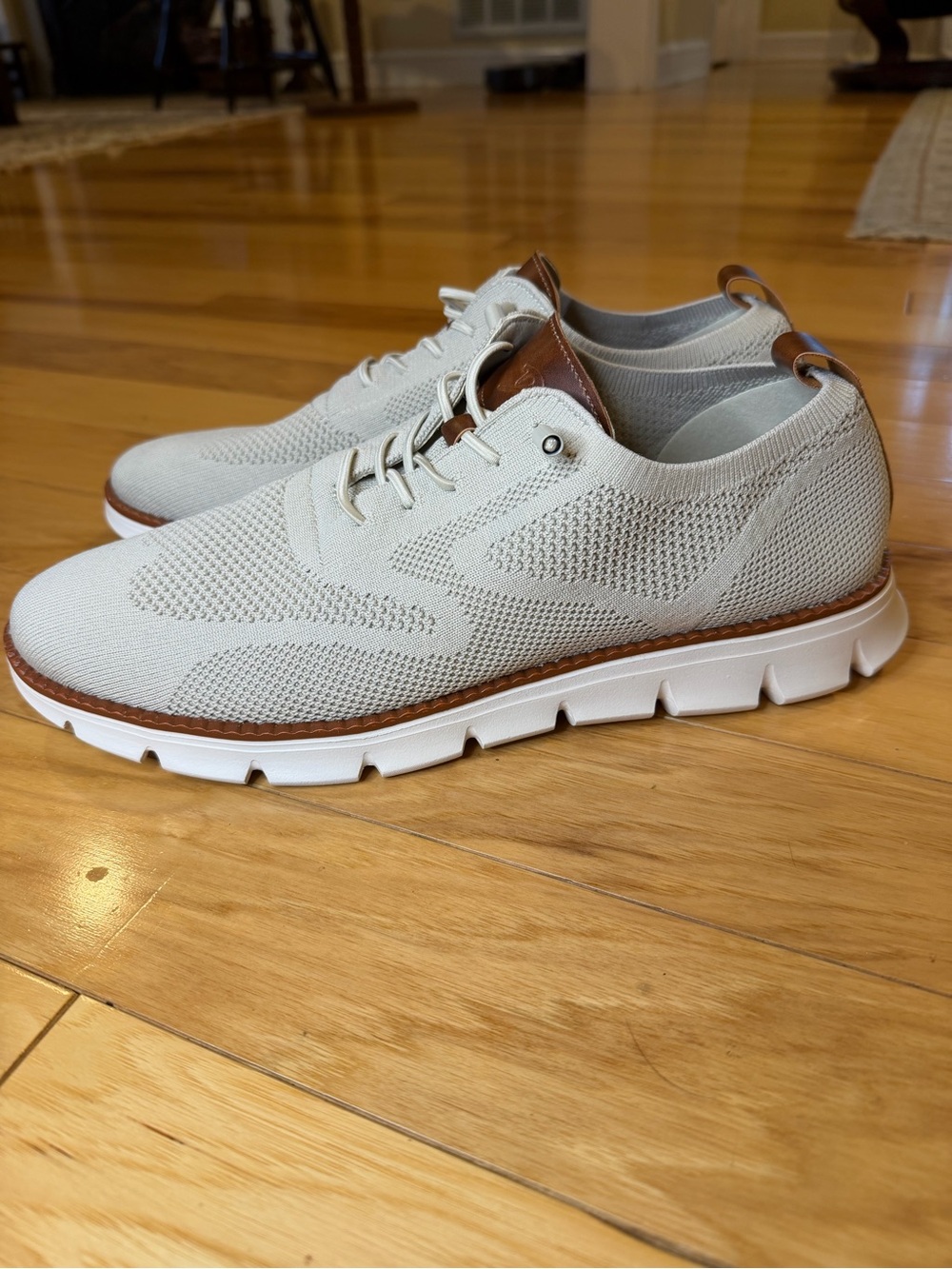 Breeze Knit Wingtip Dress Sneakers Beige / Tan - Size EU 47 (US Men's 13-14)